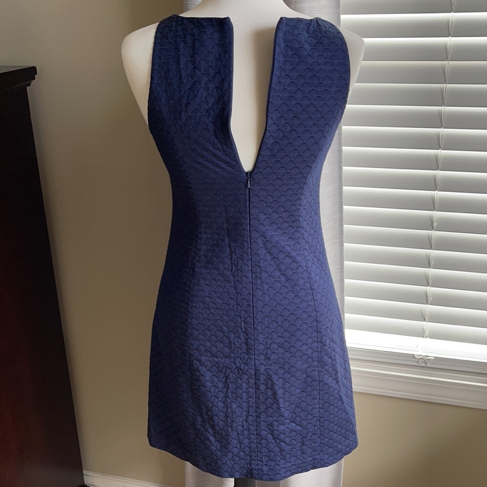 Lilly Pulitzer Tana Shift Dress True Navy and Gold size 0 - Picture 5 of 8